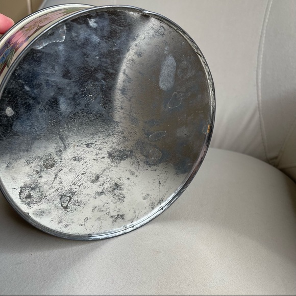 Vintage Butterfly Floral Round Tin Multicolor Victorian Design 7in X 4in - Picture 4 of 5